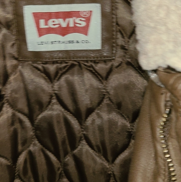 Levi trunker line jacket - Picture 3 of 7